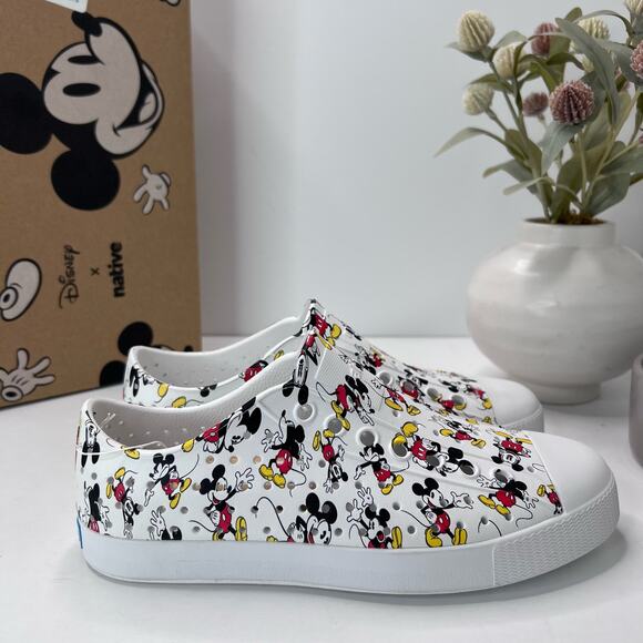 Disney Native Jefferson Mickey Mouse Print Shoes Men\'s 5 Women\'s 7 NWB main image 6